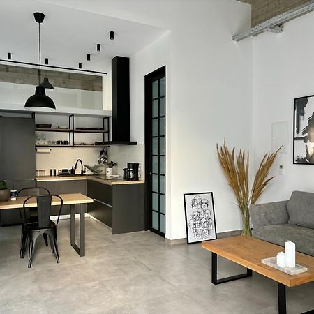 Industrial Loft Comfort Living Heraklion  Ngoại thất bức ảnh