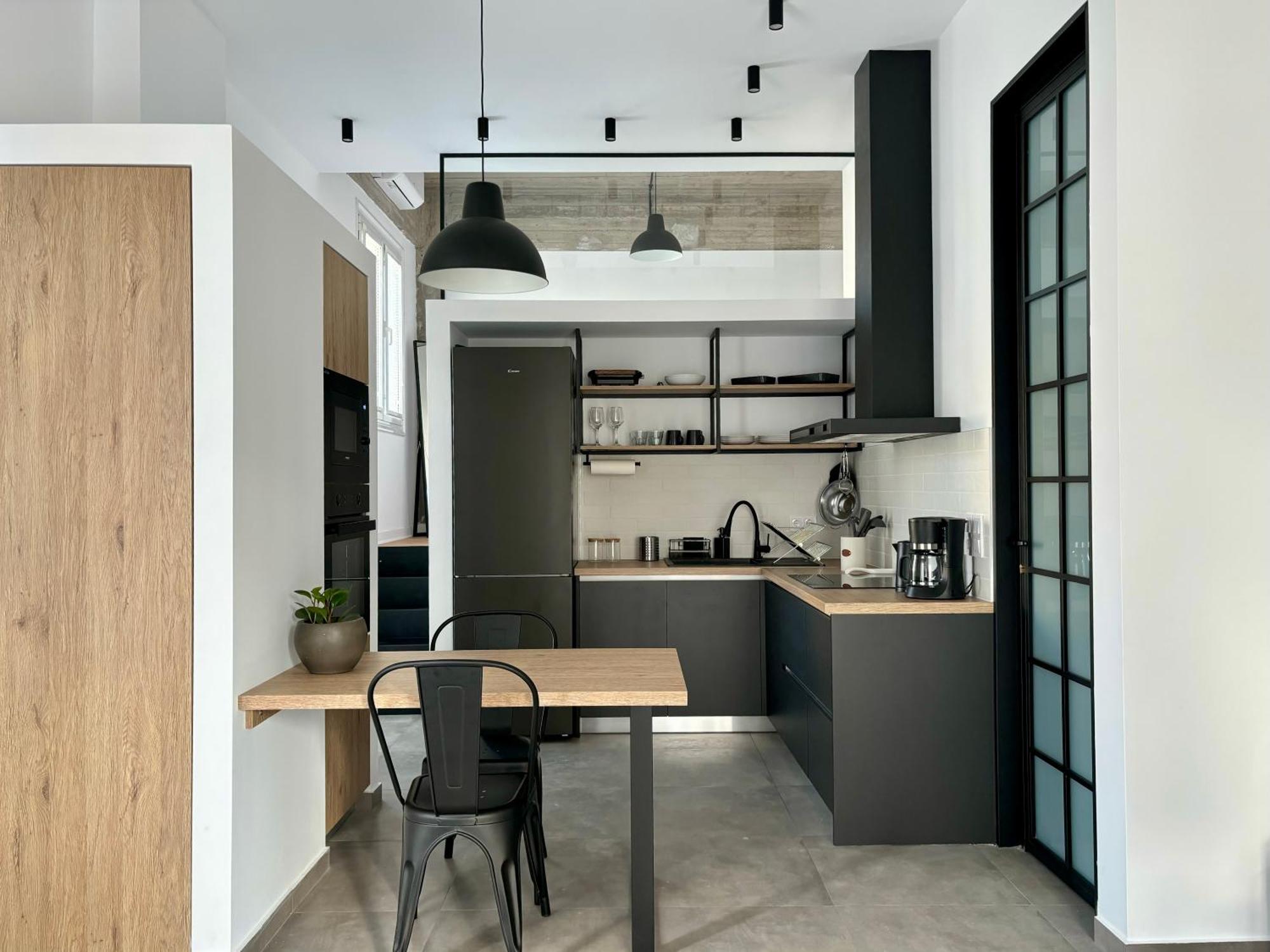 Industrial Loft Comfort Living Heraklion  Ngoại thất bức ảnh